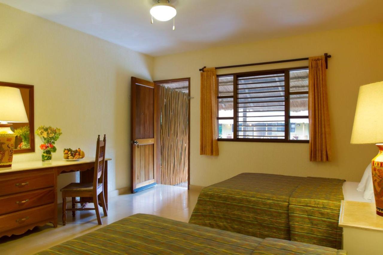 Hotel Villas Chicanna Buitenkant foto