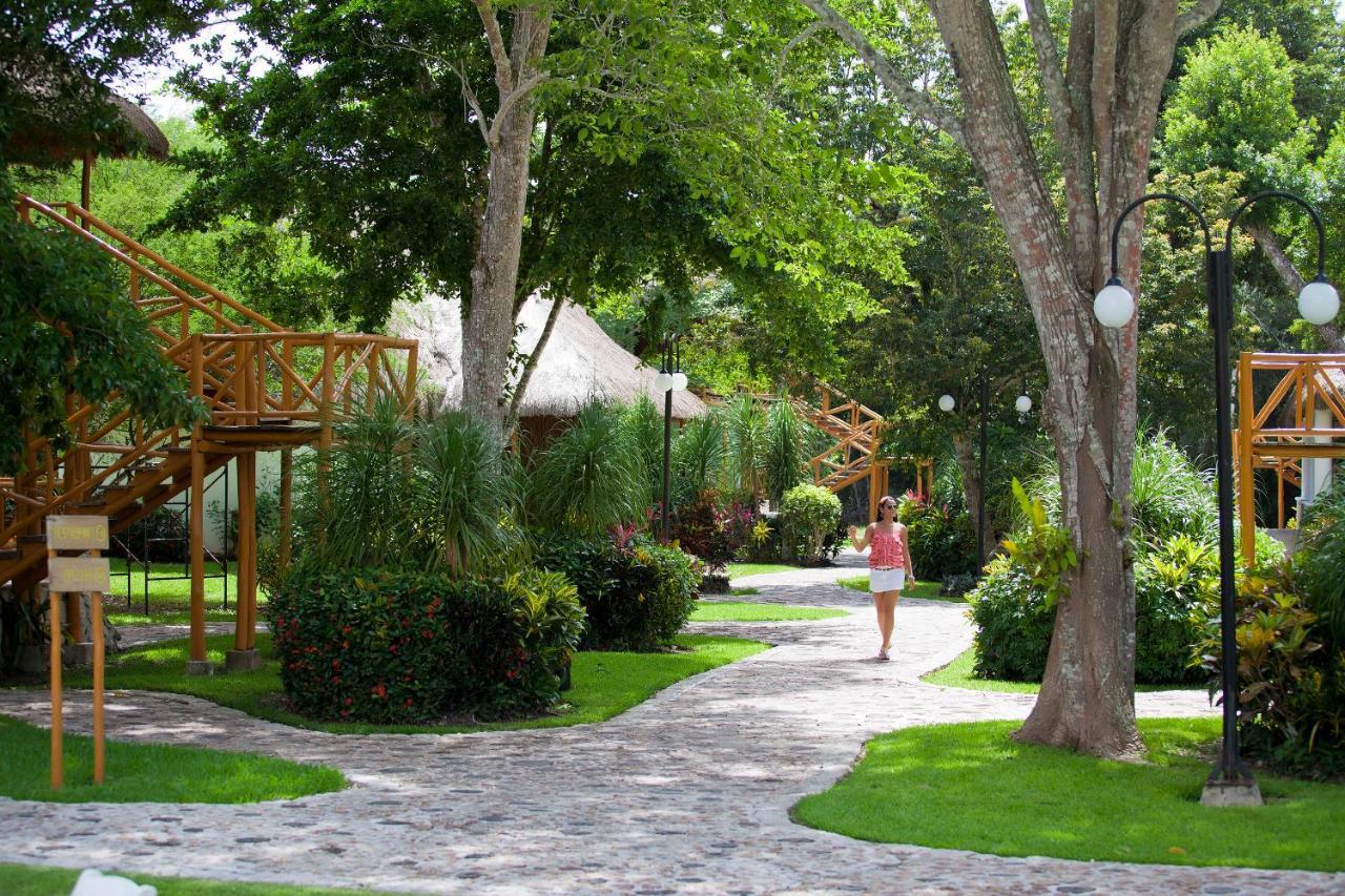 Hotel Villas Chicanna Buitenkant foto