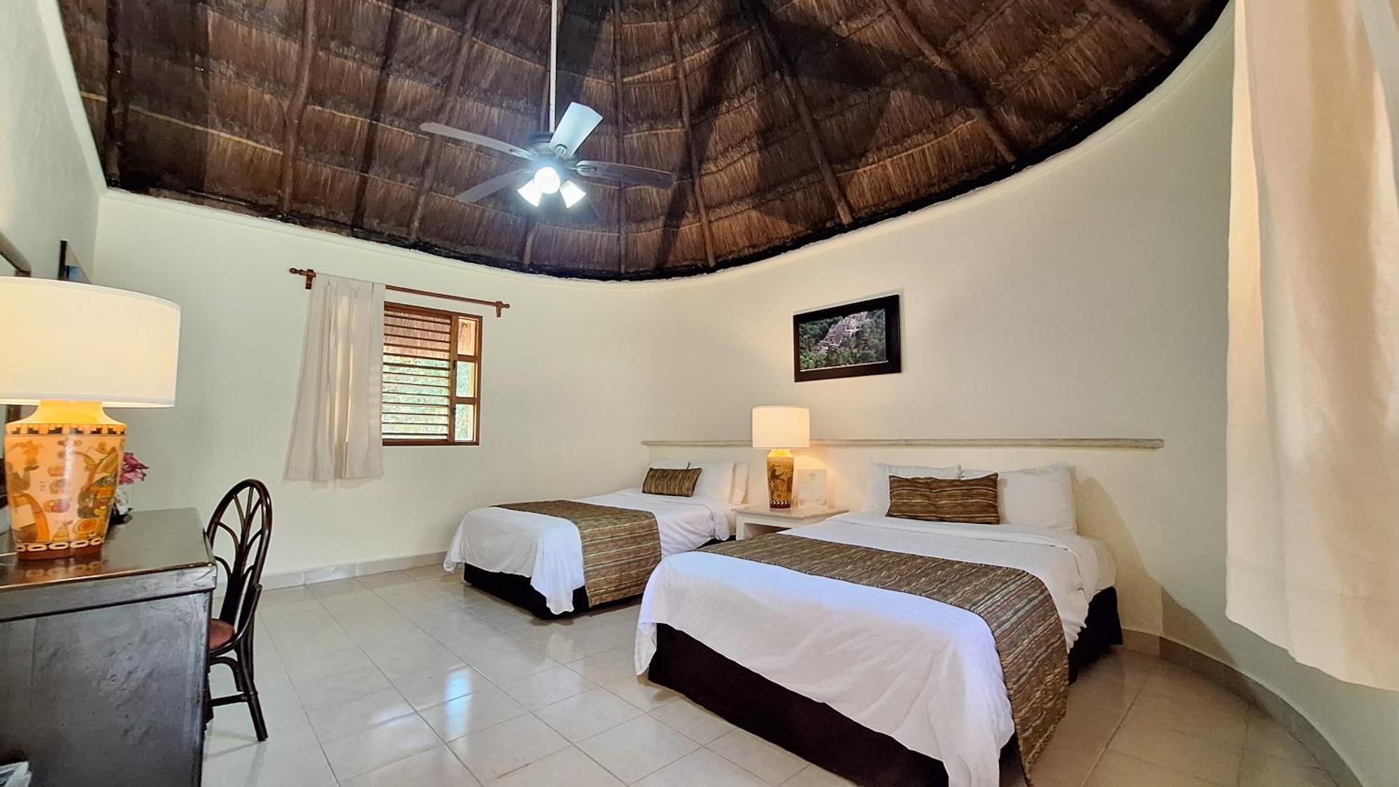 Hotel Villas Chicanna Buitenkant foto