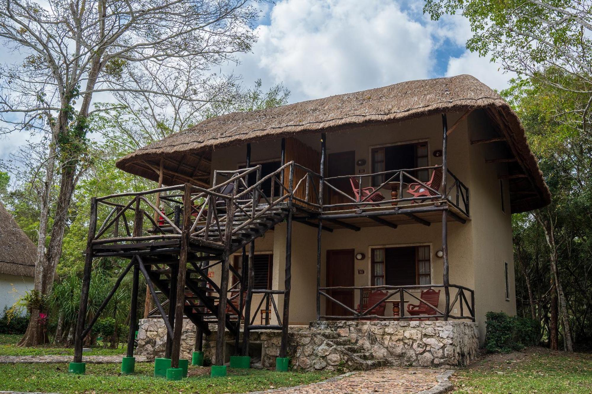 Hotel Villas Chicanna Buitenkant foto