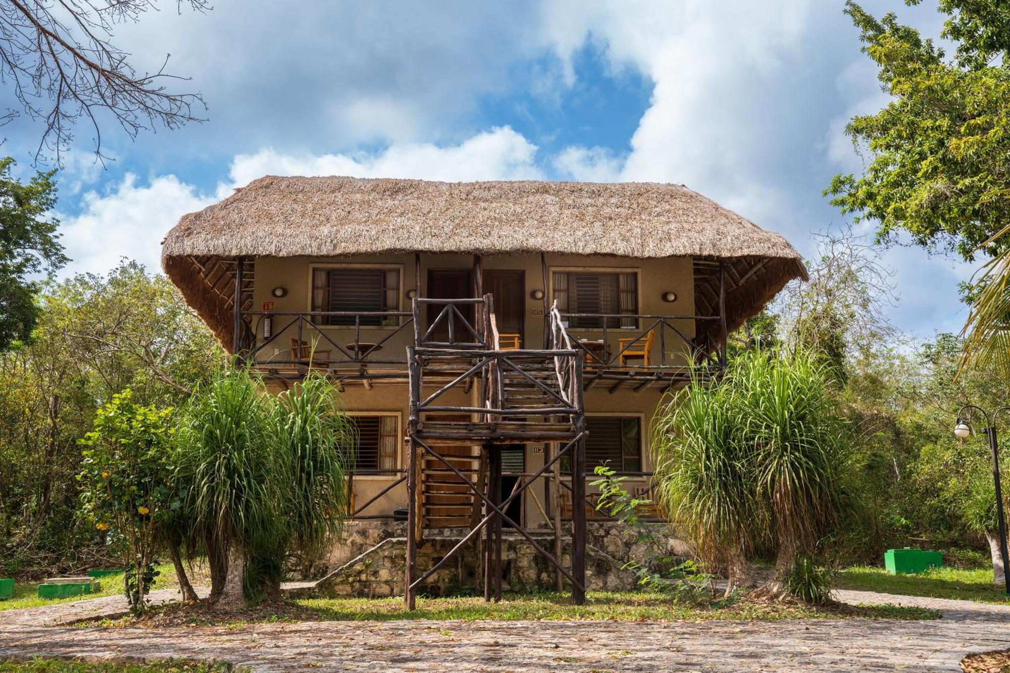 Hotel Villas Chicanna Buitenkant foto