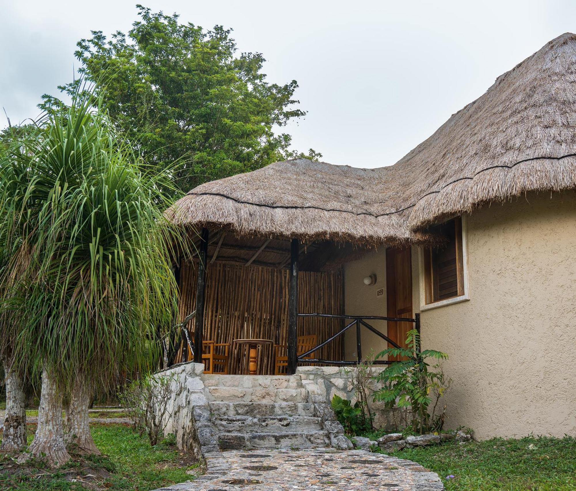 Hotel Villas Chicanna Buitenkant foto